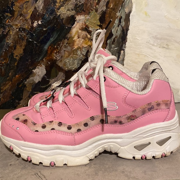 Limited Edition Skechers x Line Friends Pink Choco Sneakers - Picture 6 of 13